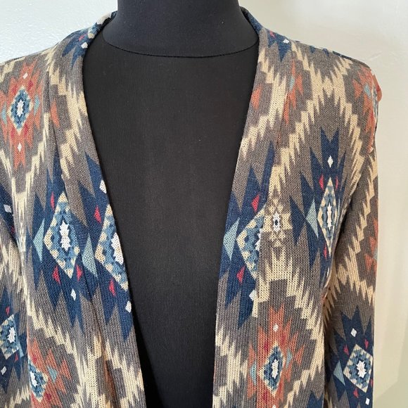 Jody California Aztec Print Lightweight Sweater/Size L - Picture 3 of 9